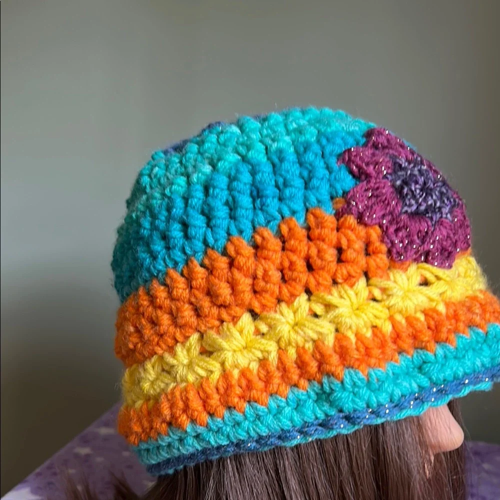 Colorful Crochet Beanie Hat medium acrylic yarn with sparkles new - Picture 4 of 7